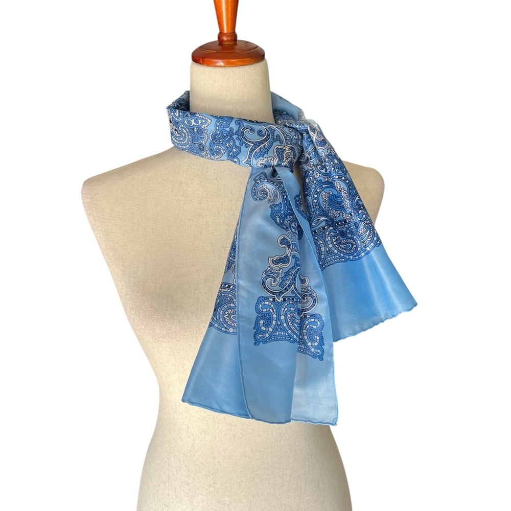 Blue Paisley Patterned Fabric Neck Scarf